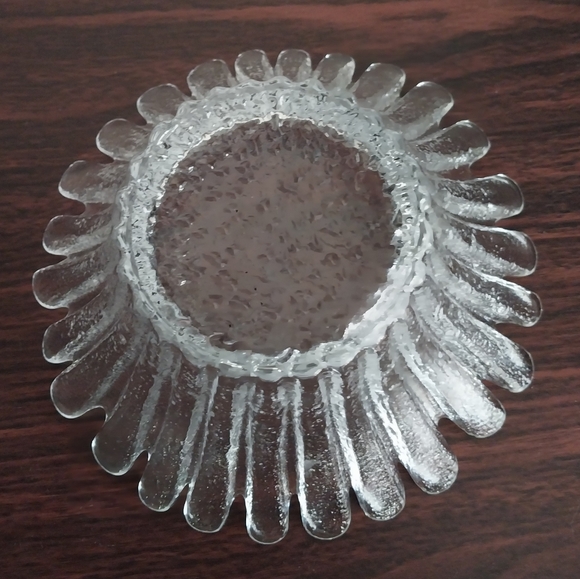 Blenko Daisy Bowl 847S in Crystal MCM - Picture 4 of 6